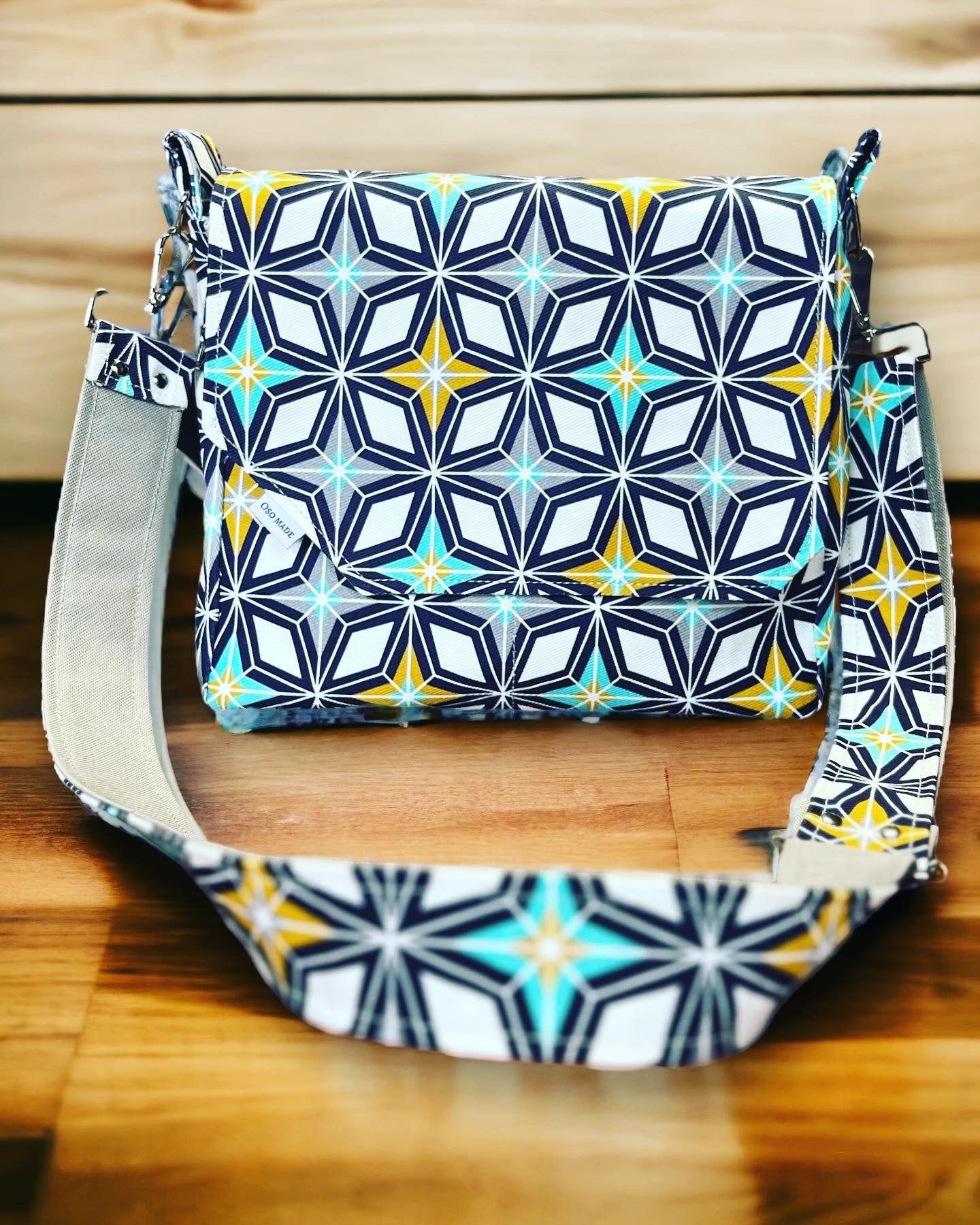 Retro style purse, Geometric print crossbody, midcentury style messenger, geometric style bag, Gift for midcentury fan.