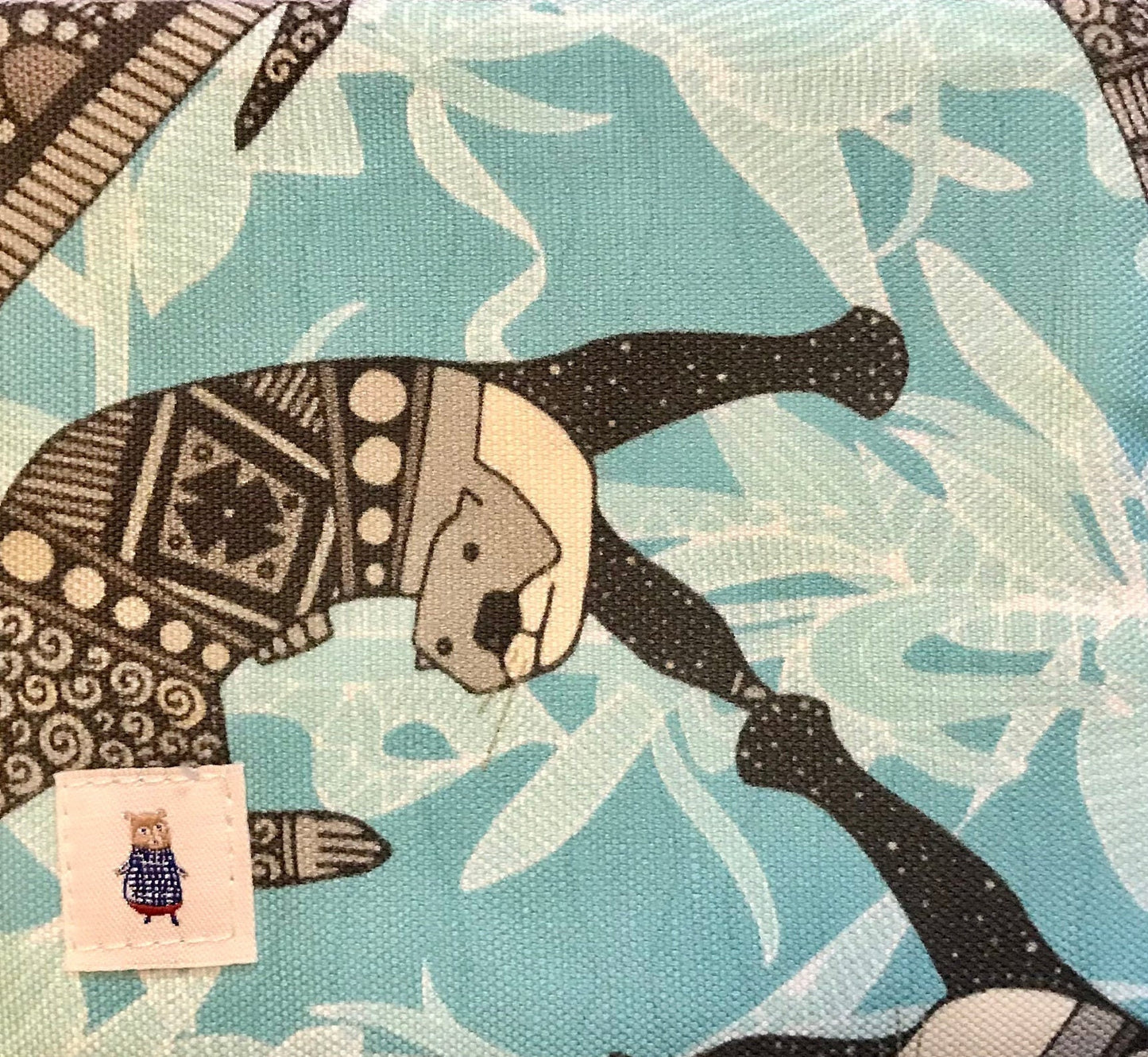 Otter coin purse, Otter money pouch, sea creature zipper pouch, gift for otter fan